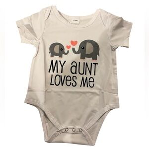 My Aunt Loves Me‎ Elephant Onesie | White Baby Bodysuit 6–9 Months | NEW